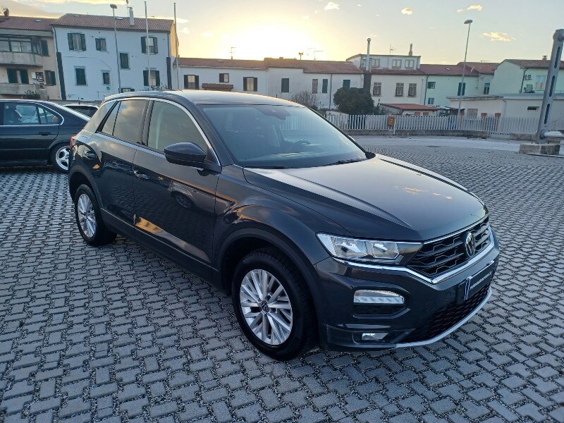 Foto VOLKSWAGEN T-Roc 1ª serie